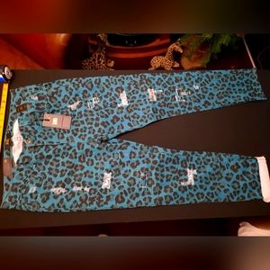 Womens size 16 L&B Blue Leopard Print Jeans